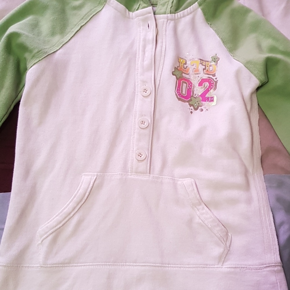 Girls pullover